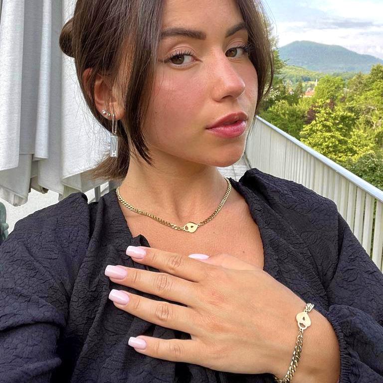 Collier Cherry Paris Flavor