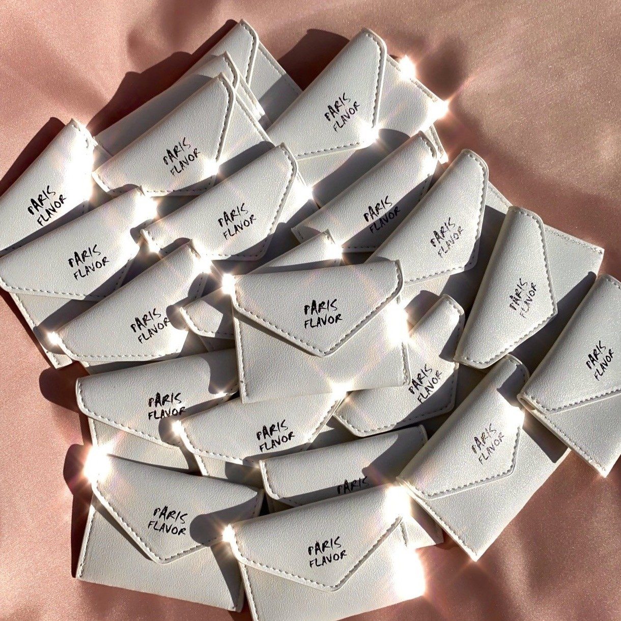 Pochette Simili Paris Flavor